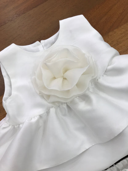 Completo a'lapage in seta e raso blusa con fiore centrale con culotte in seta