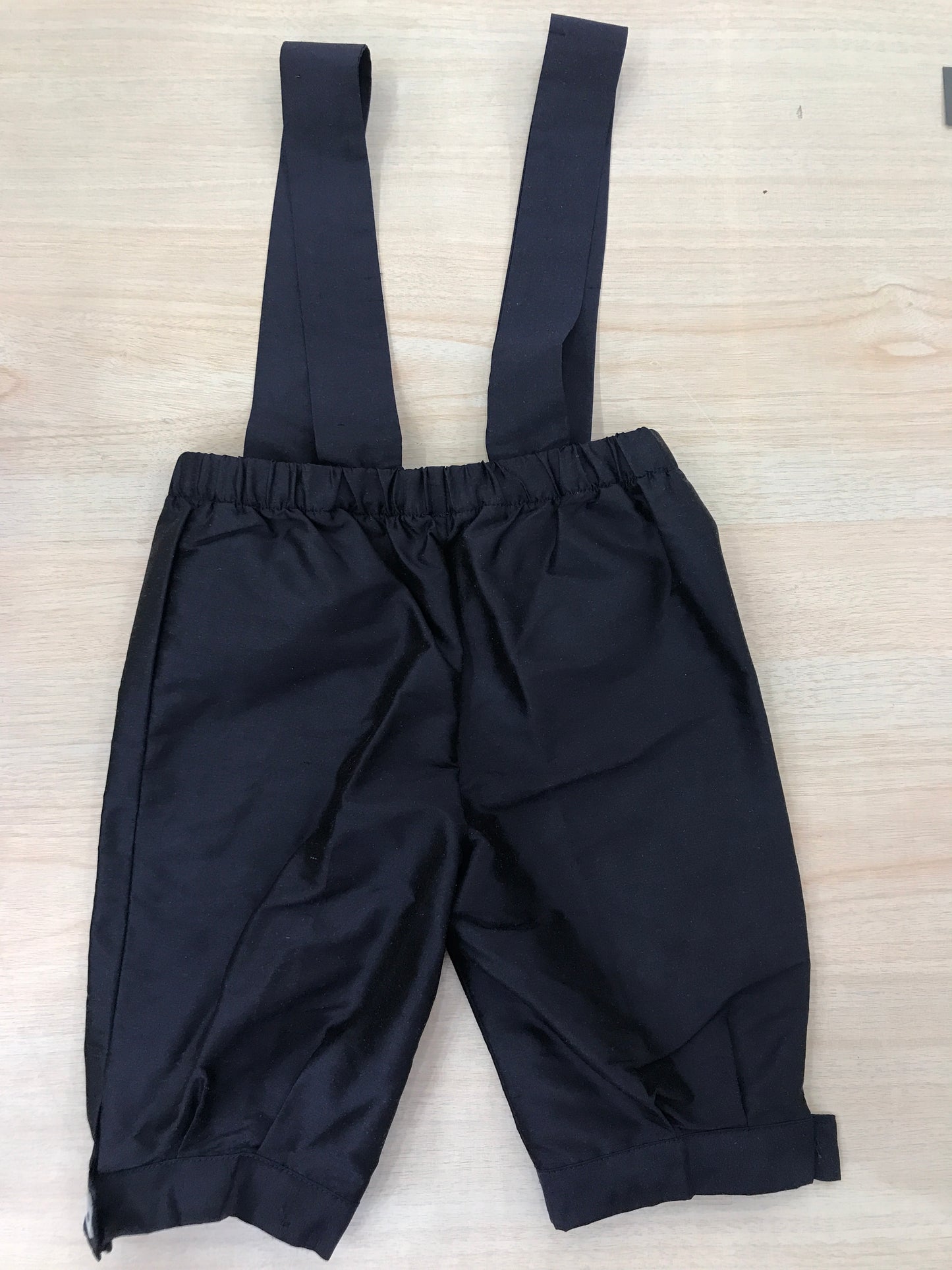 Pantalone Colibrì in seta con bretelle a sbuffo