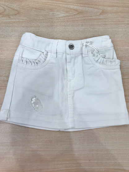 Gonna Nanan in jeans bianca con tasche sul davanti e retro con rusche
