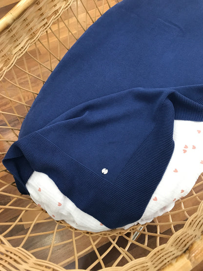 Coperta Paz Rodriguez in filo blu lavorata a maglia