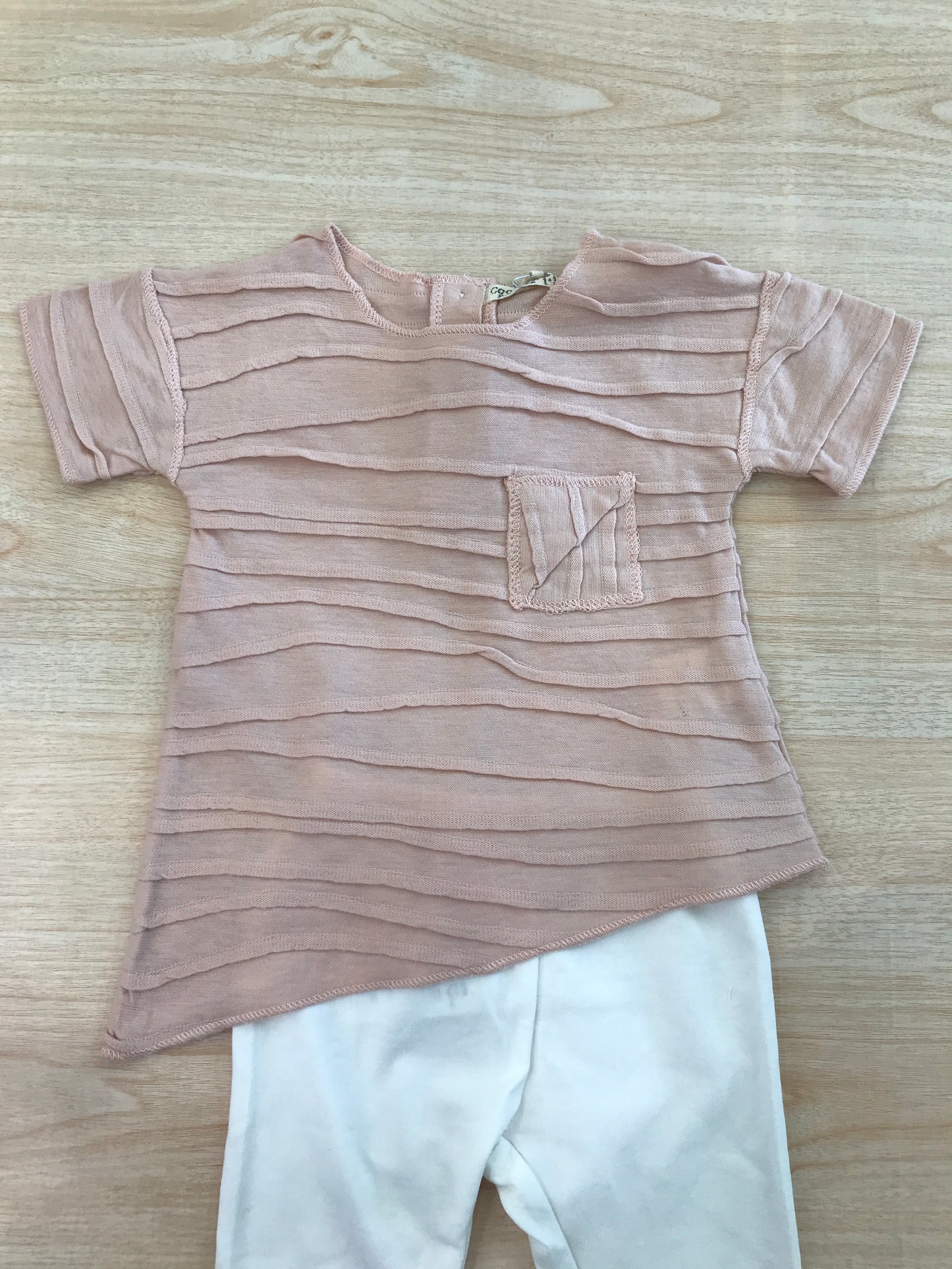Completo Coccodè in cotone leggins bianco di cotone con t-shirt mezza manica rosa con pieghe