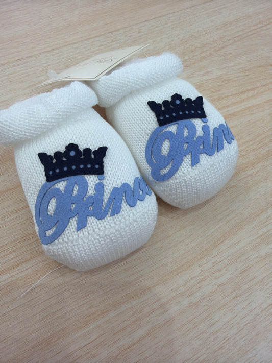 Babbucce Story Loris in filo bianco con corona blu scuro e scritta celeste "Prince"