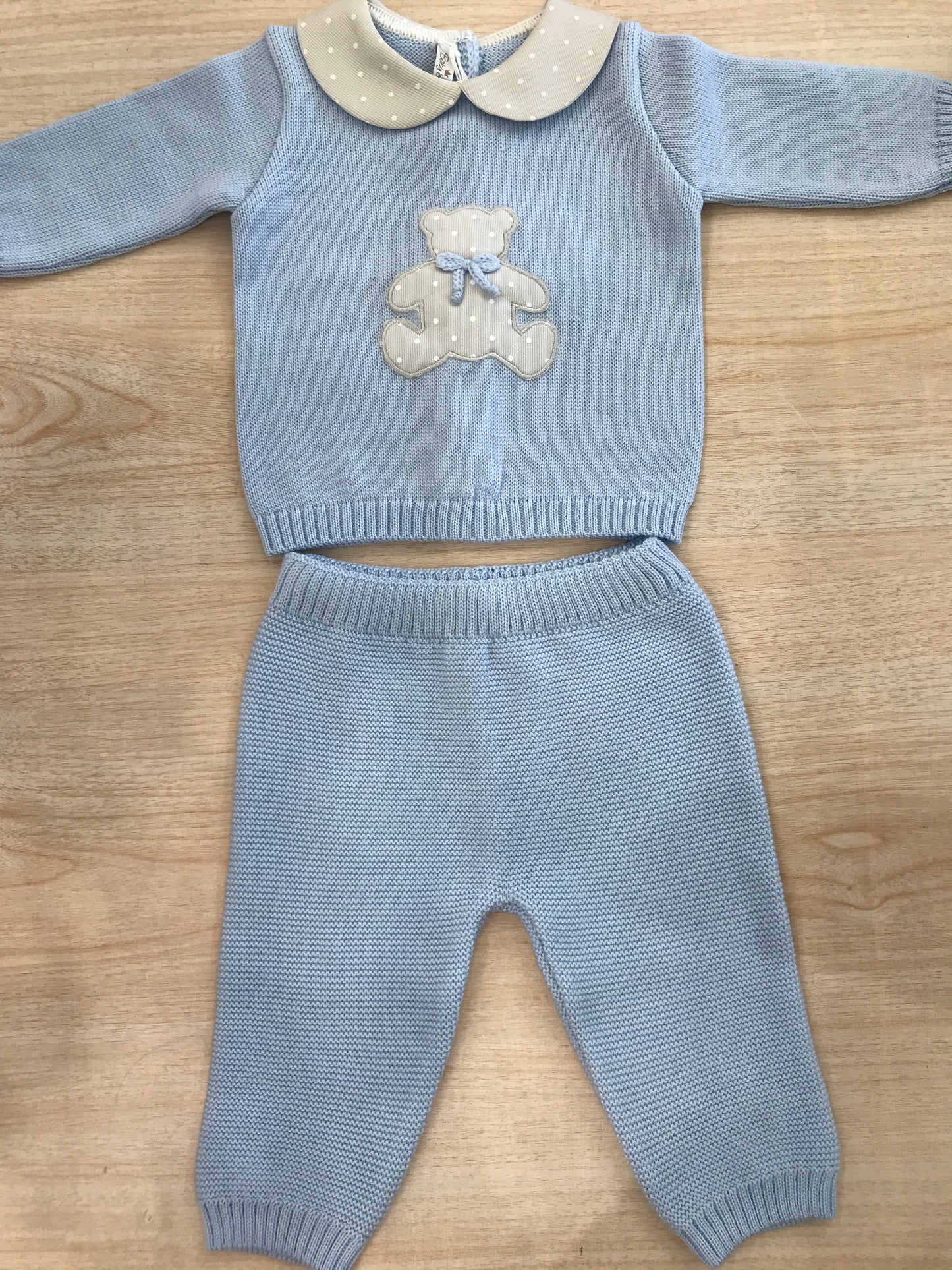 Tutina Baby Lord in lana due pezzi celeste con colletto a pois ed orsetto centrale con pois bianchi