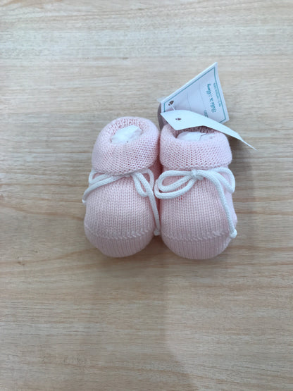 Babbucce Bebè di Almy in filo rosa con fiocchetto sul davanti bianco