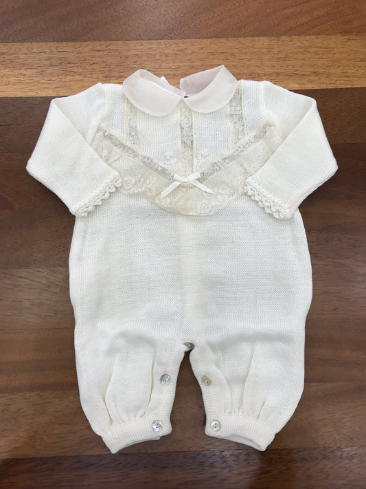 Tutina Ladia in filo avorio manica lunga collo di organza corpetto lavorato da pizzo e rose ricamate