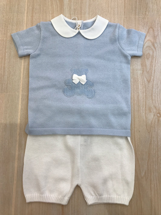 Completo Baby Lord in filo celeste e bianco due pezzi mezza manica con collo tondo con orsetto e fiocco sul davanti