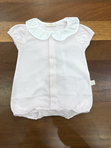 Pagliaccetto Baby Gi in cotone rosa mezza manica con collo con rusche bianca