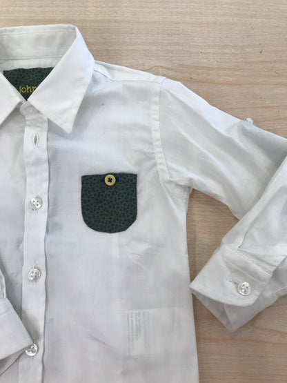 Camicia John Twig in cotone bianca manica lunga con tasca in alto laterale a fantasia verde e blu