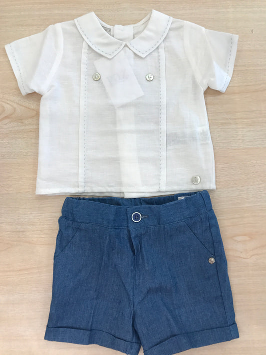 Completo Paz Rodriguez camicia mezza manica con ricami celesti con bermuda blu corto