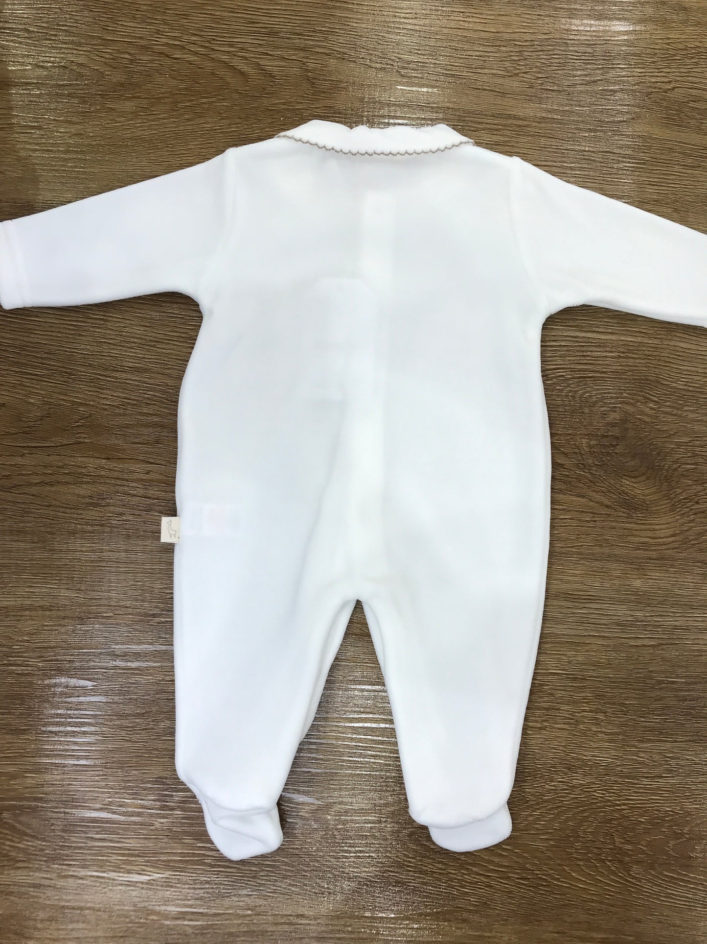 Tutina Baby Gi in ciniglia intera panna rifinita tortora con orsetto ricamato