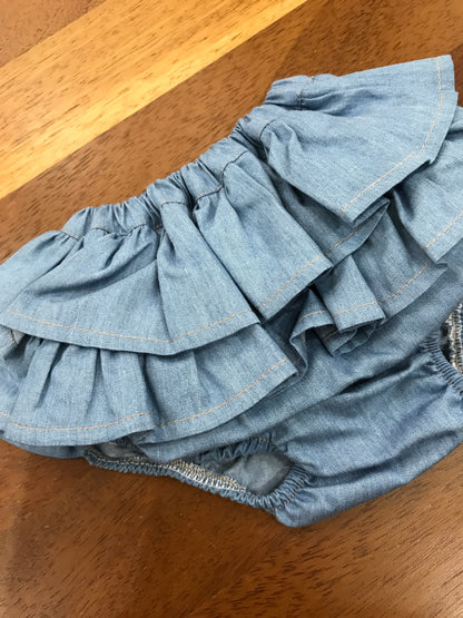 Culotte Baby Gi in cotone color denim con due strati di rusche