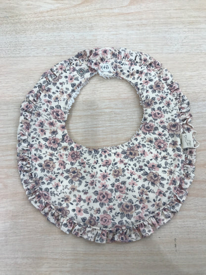 Bavetta Baby Gi in cotone floreale smerlata con rusche e in spugna sul retro