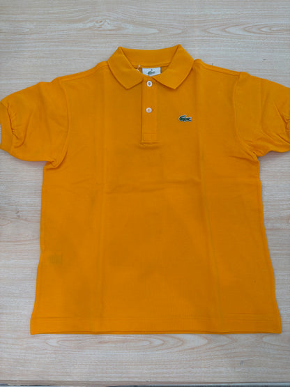 Polo Lacoste in cotone mezza manica con bottoncini e logo ricamato lateralmente unisex