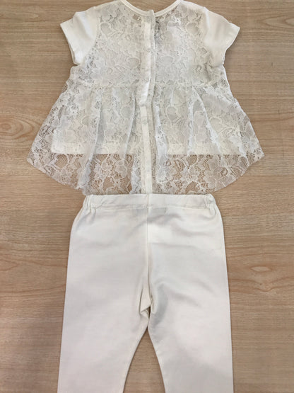 Completo Ladia in cotone mezza manica con pizzo sul retro con scarpine in jeans sul davanti con leggins bianco