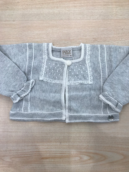 Cardigan Paz Rodriguez in filo grigio con ricami bianchi e rusche in pizzo