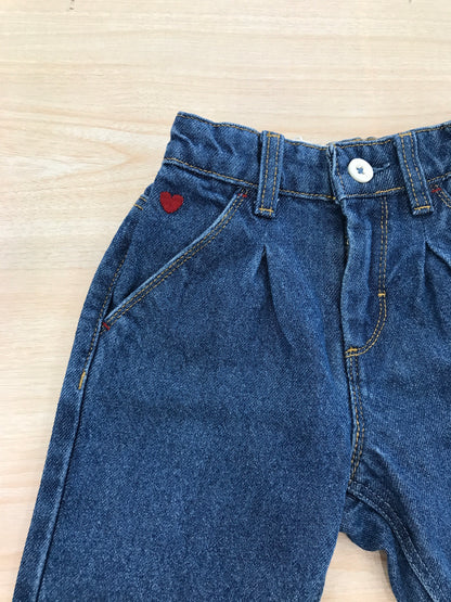 Jeans Petit Bateau lavaggio blu scuro con cuoricino ricamato laterale