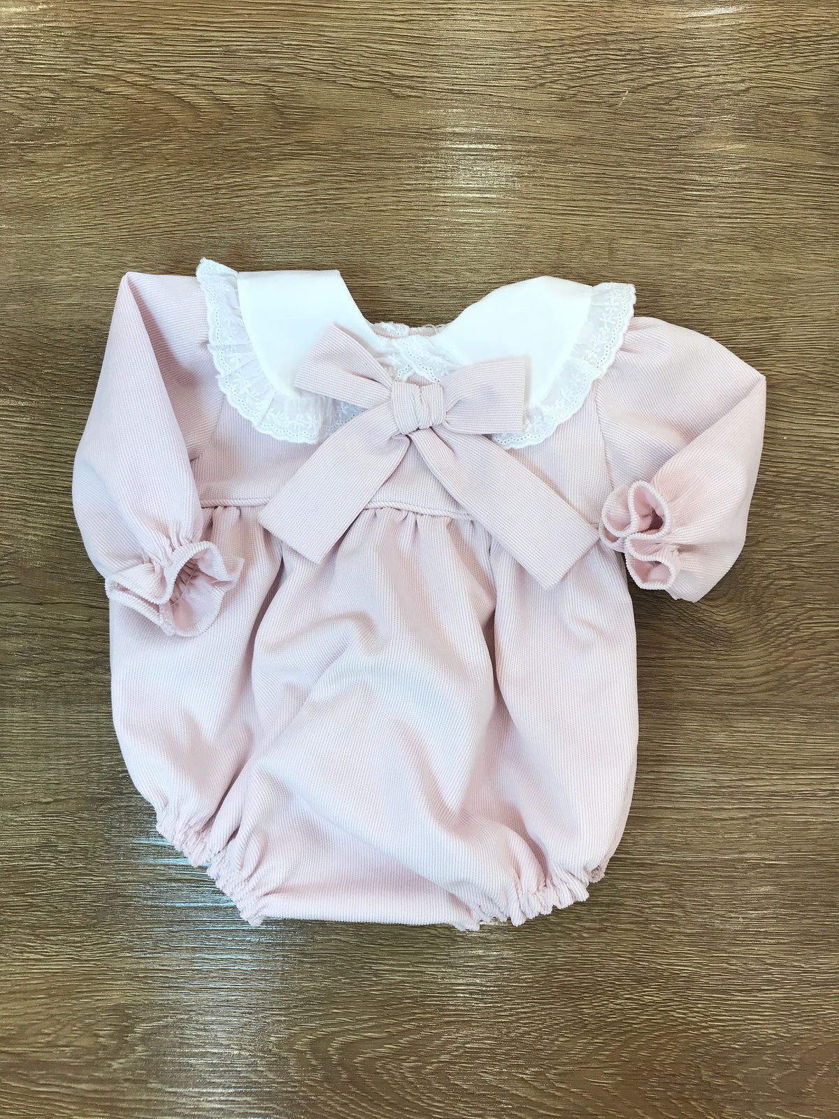 Pagliaccetto Fofettes in velluto a coste rosa con colletto bianco con fiocco invelluto