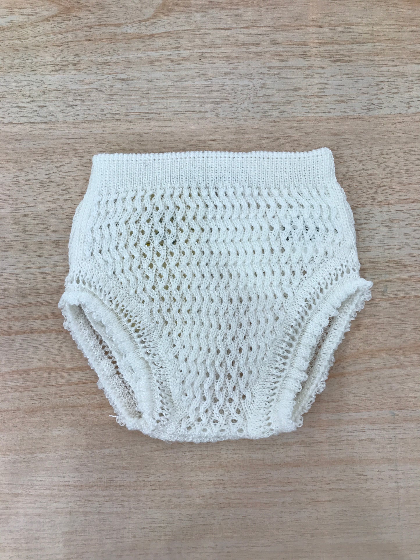 Culotte PCS in filo bucherellata e smerlata dal tono panna