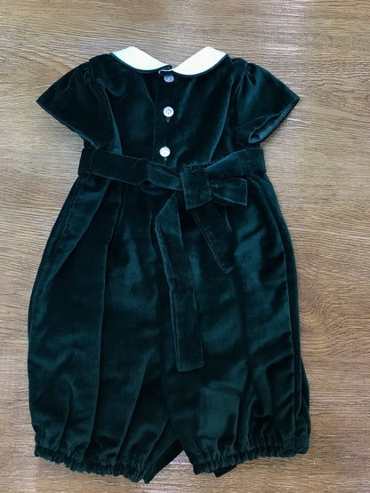 Pagliaccetto Les Enfants de Gisele in velluto verde mezza manica con fascia al centro in punto smock