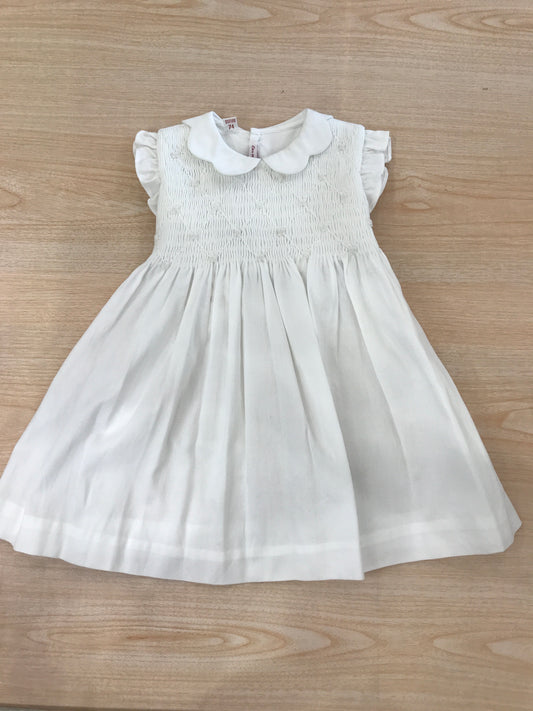 Abito Les Enfants de Gisele in cotone smanicato con rusche colletto smerlato con corpetto lavorato da punto smock e roselline bianche