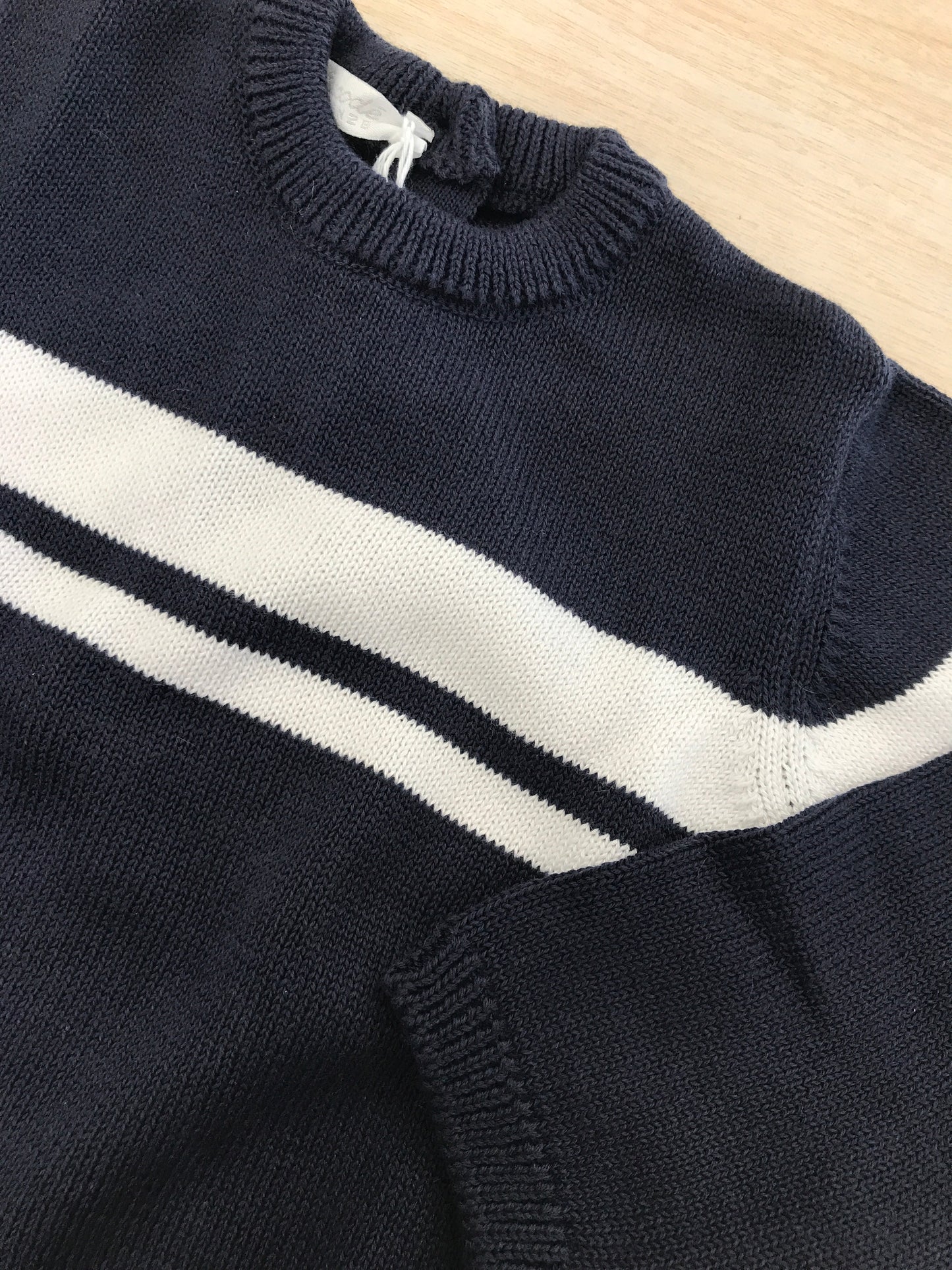 Maglione Coccodè in filo blu scuro manica lunga con strisce bianche