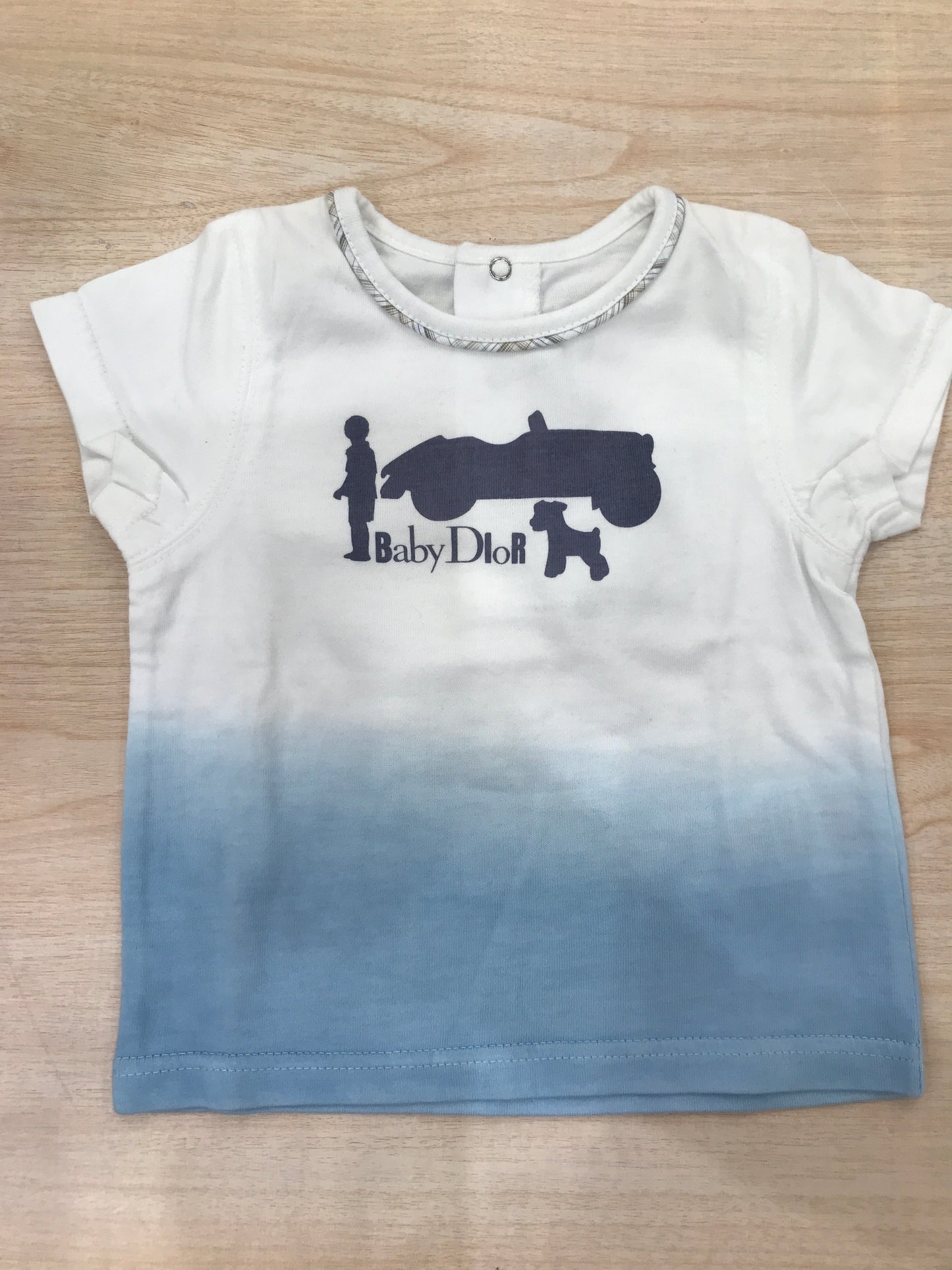 T-shirt Baby Dior mezza manica sfumata bianca e celeste con logo sul davanti
