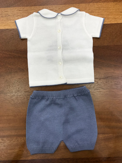 Completo Baby Lord in filo avio e bianco mezza manica collo tondo bianco con elefante a righe bianche e avio pantalone corto
