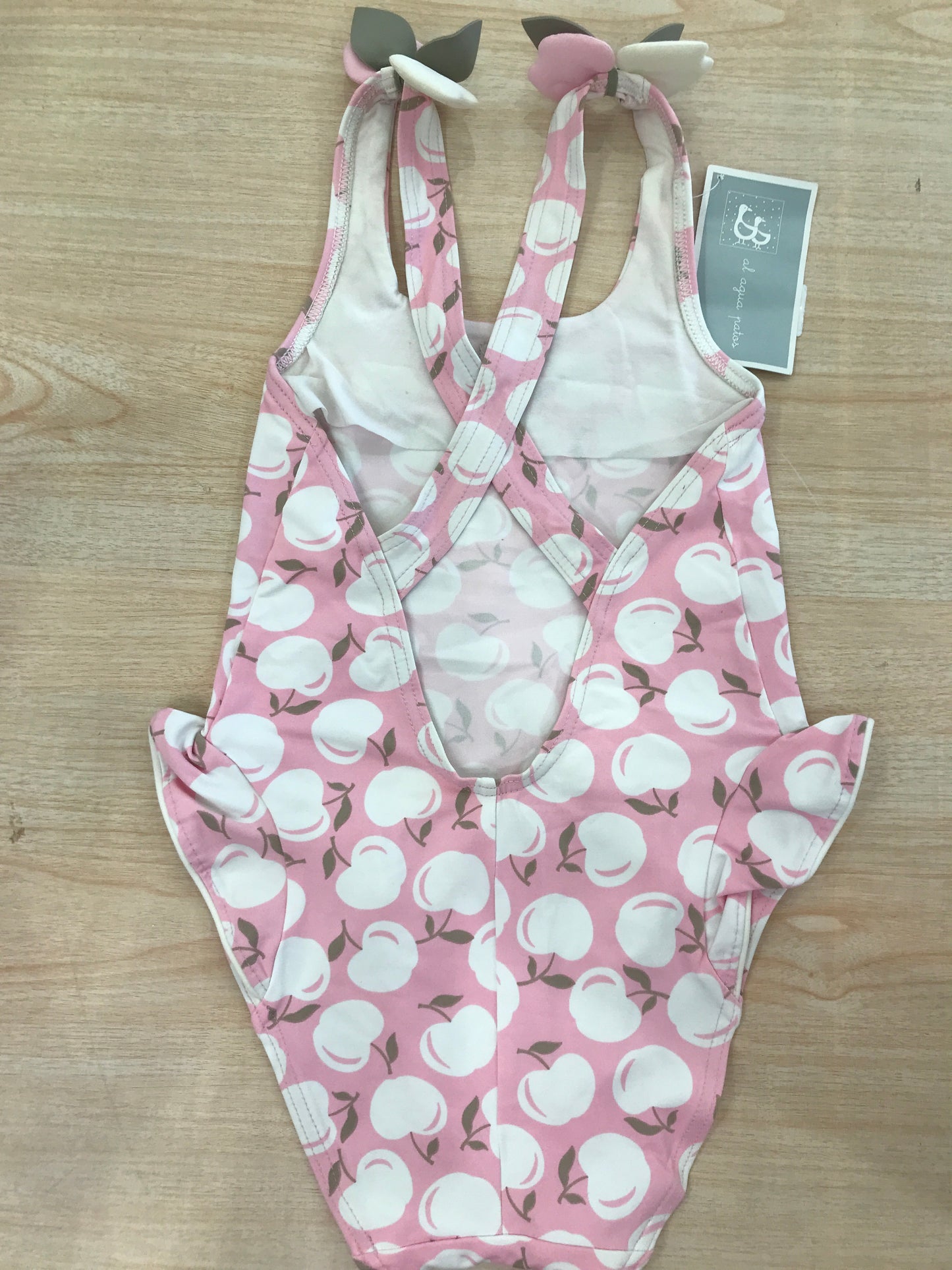 Costume Al Agua Patos intero con rusche con bretelle con foglie sul davanti con pomodori bianchi su tutt'esso