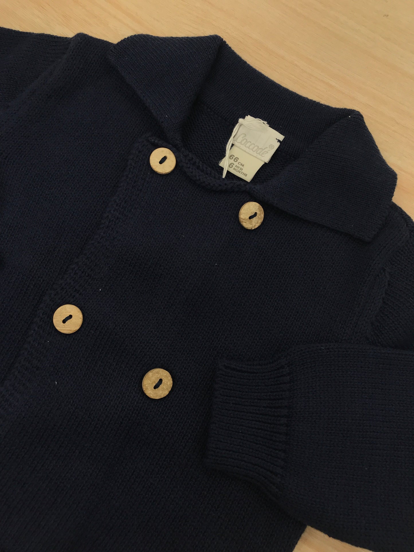 Cardigan Coccodè in filo blu scuro con piccoli bottoncini