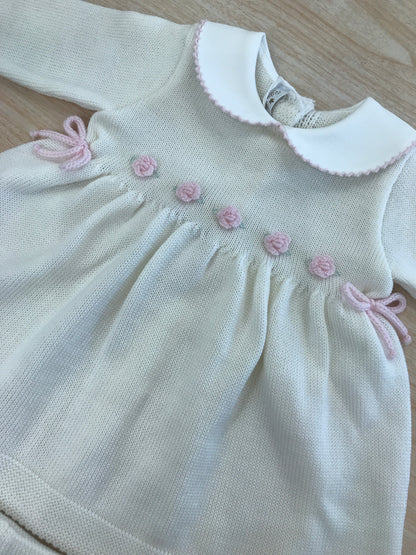 Tutina Baby Lord in lana due pezzi panna con roselline ricamate a mano rosa con colletto rifinito rosa