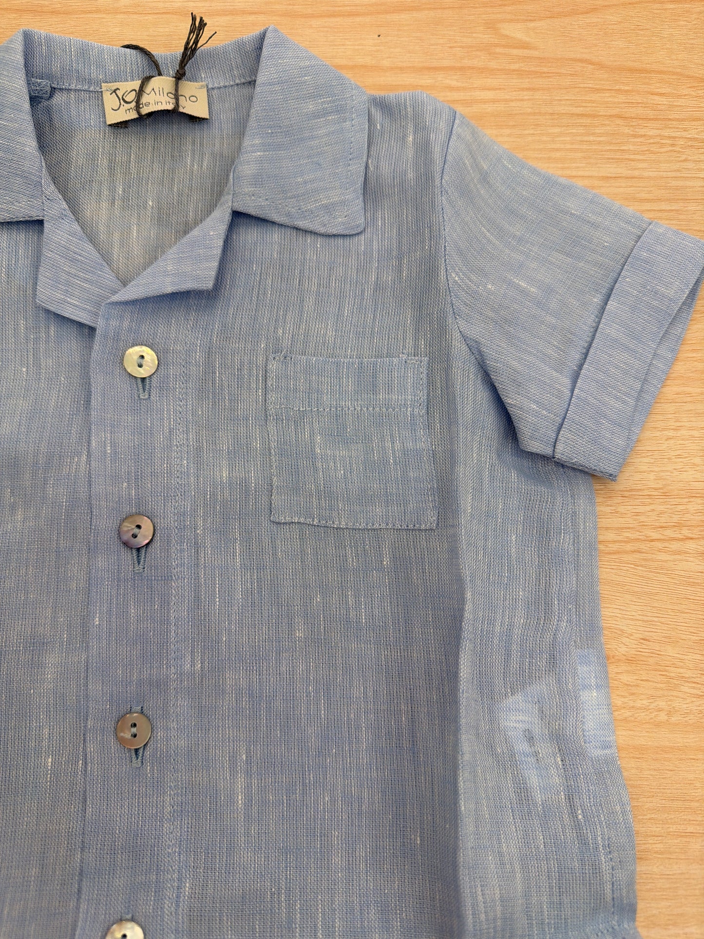 Camicia Jo Milano mezza manica in lino con bottoncini con taschino laterale