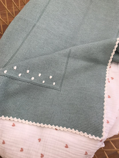 Coperta Fofettes verde menta con profilo panna e pois in rilievo