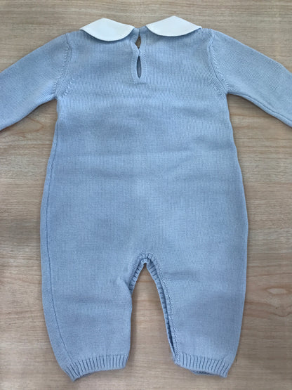 Tutina Baby Lord in filo celeste manica lunga gamba lunga con colletto tondo ricamato con fiocchetto e passanastro al centro
