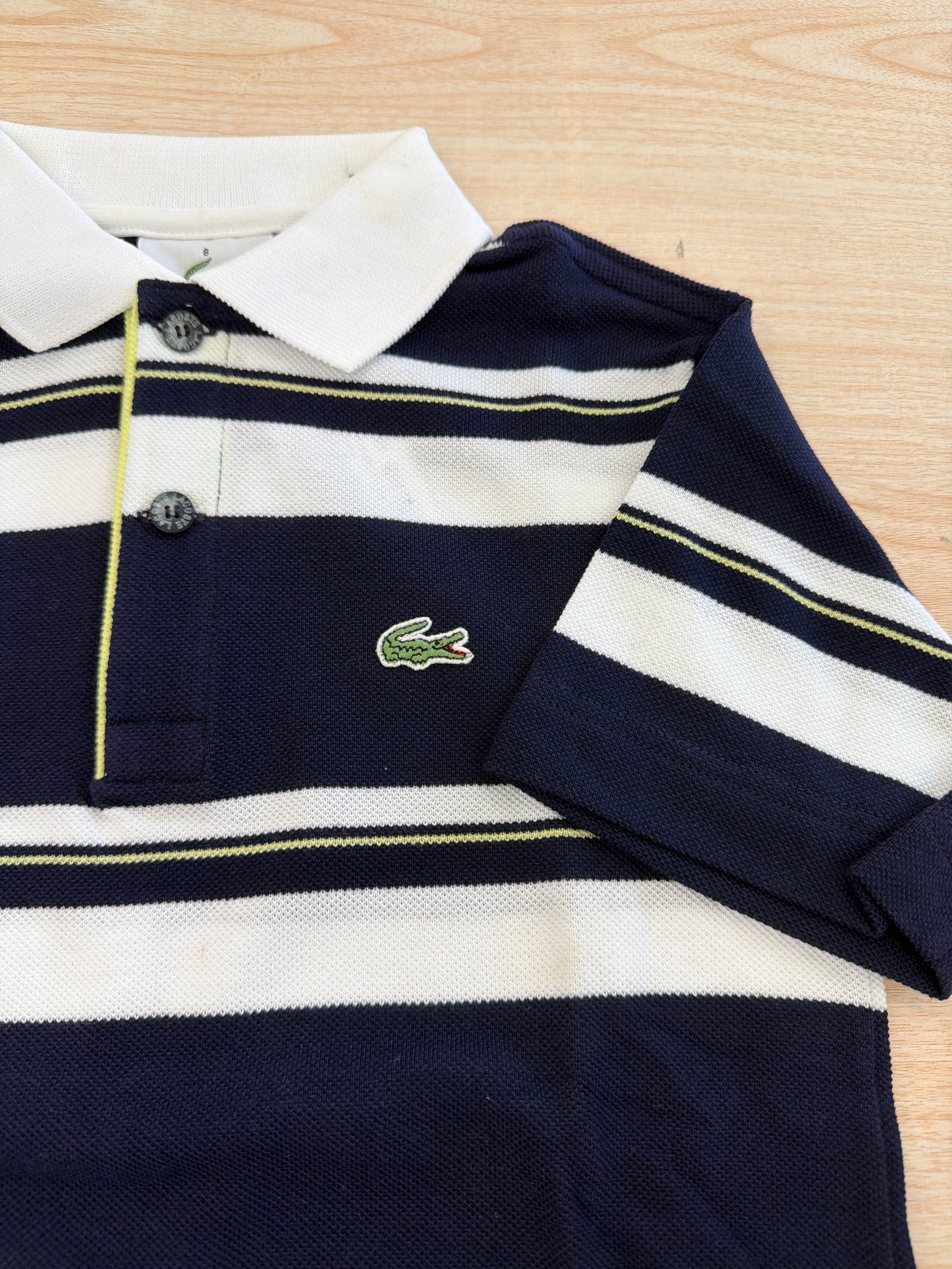 Polo Lacoste in cotone mezza manica con bottoncini e logo ricamato lateralmente unisex