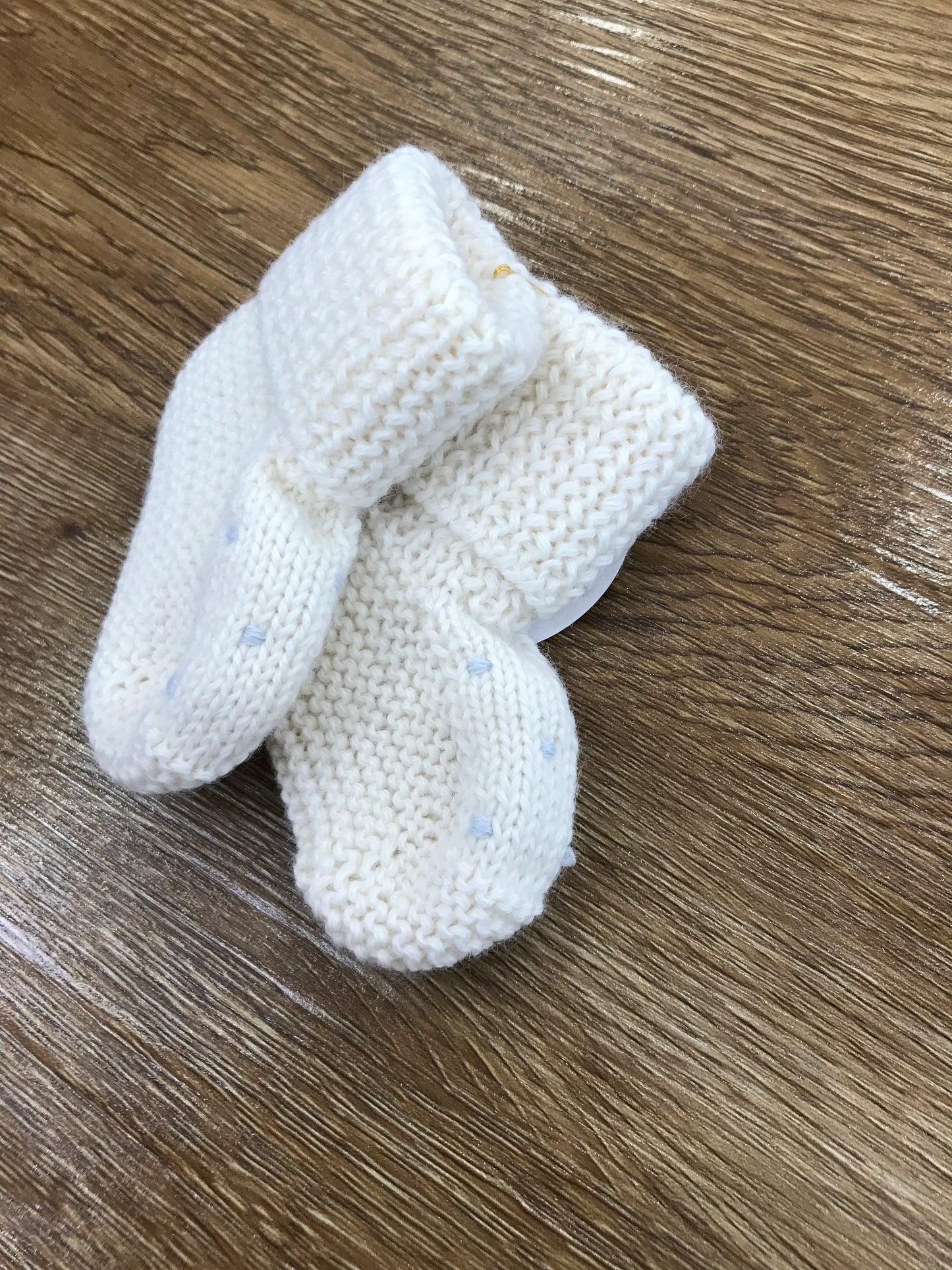 Babbucce Fofettes panna con lavorazione di punto smock sul davanti