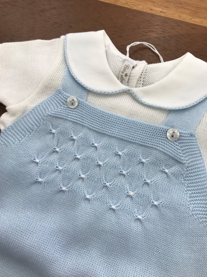 Salopette e Maglietta Baby Lord in filo celeste e bianco mezza manica con lavorazione di punto smock