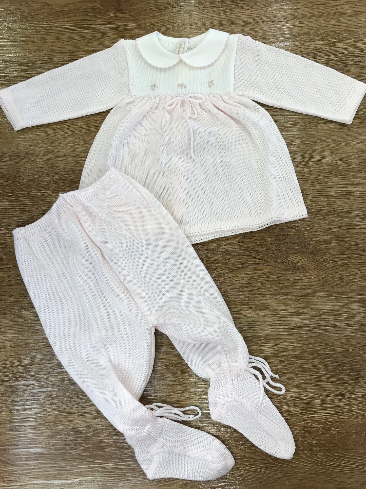 Tutina Baby Lord in filo due pezzi rosa con roselline ricamate