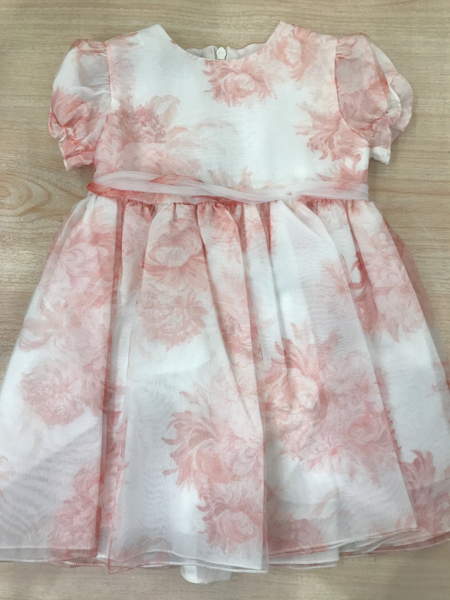 Abito MiniCouture mezza manica a sbuffo dal tono bianco con fiori con fascia in vita intrecciata