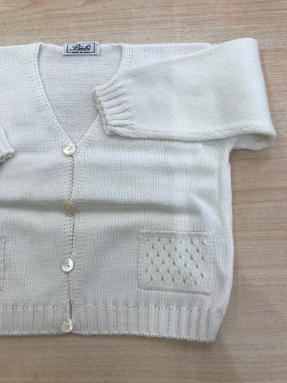 Cardigan Biebi in filo panna con bottoncini sul davanti e tasche traforate