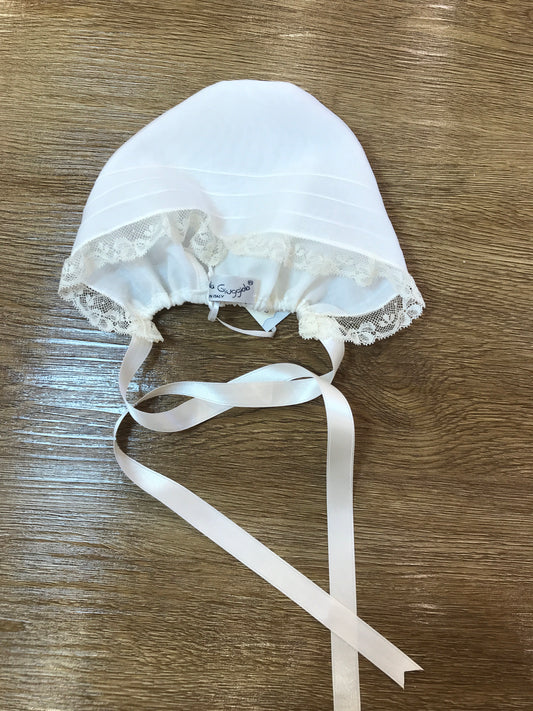 Cuffia Piccola Giuggiola in organza in seta panna con piccole pieghe e valancienne applicato sul davanti per incorniciare il piccolo visino