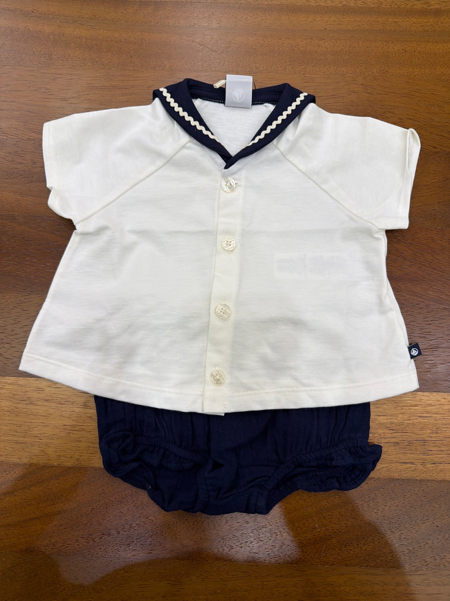 Completino Petit Bateau in cotone mezza manica collo marinaretto con culotte