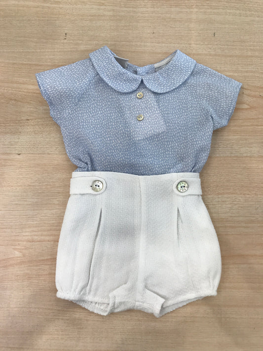 Completo Paz Rodriguez in cotone camicia mezza manica celeste con pois bianchi con pantalone corto bianco