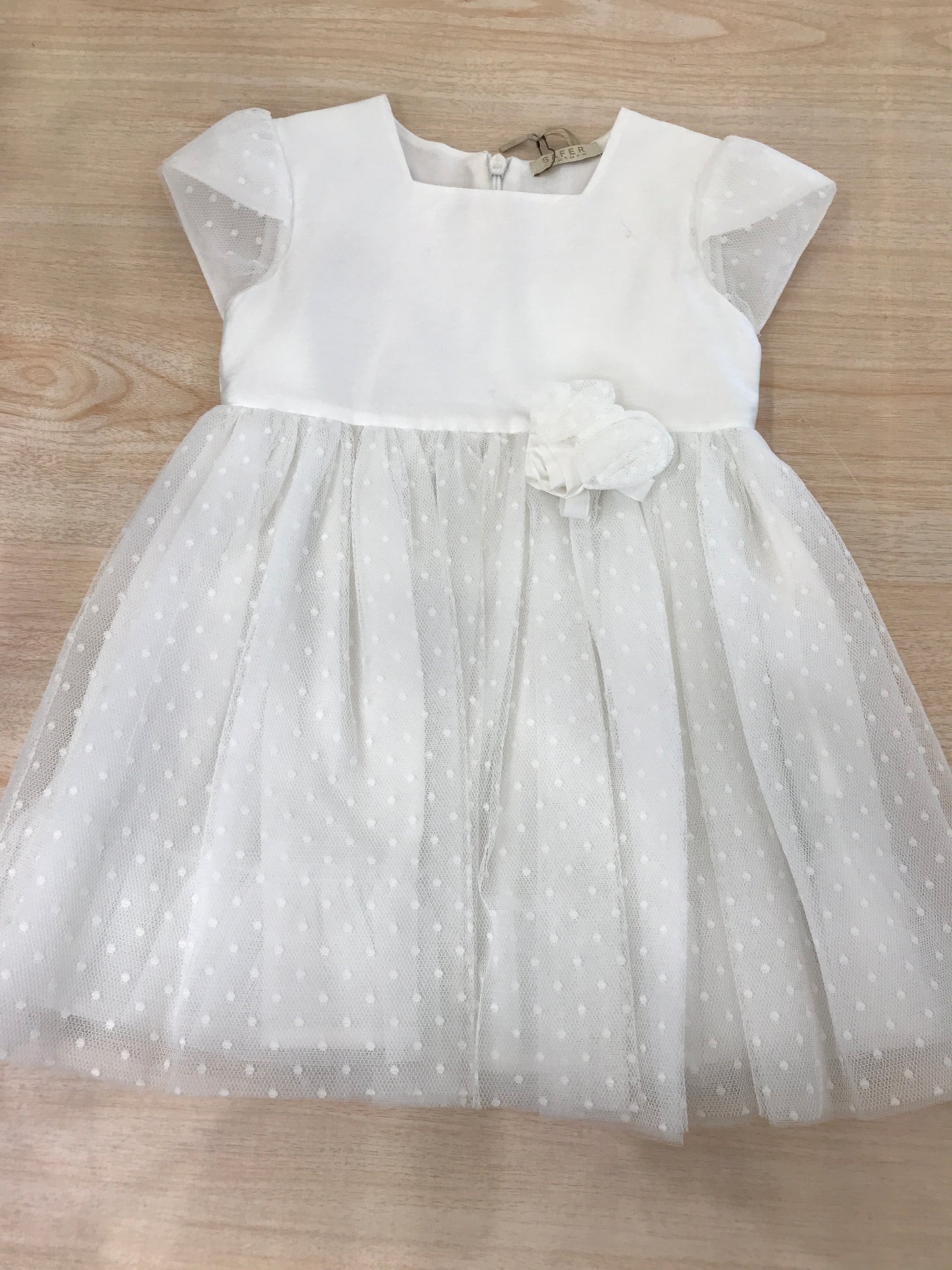 Abito Safer in tulle e cotone con pois bianchi con manica velata e fiori sul davanti