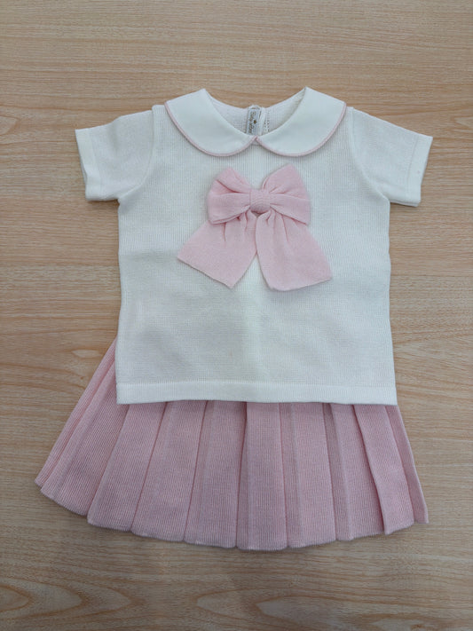 Completo Baby Lord in filo bianco mezza manica con fiocco centrale con gonna rosa plissettata