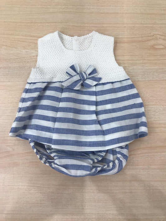 Abito Paz Rodriguez in cotone a righe bianche e blu con corpetto in filo con culotte abbinata