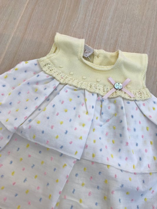 Completo Paz Rodriguez in filo giallo con pois colorati e culotte abbinata