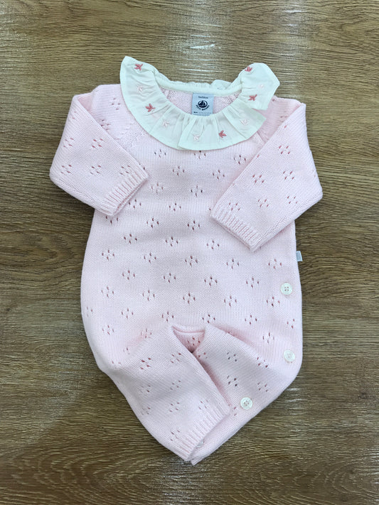 Tutina Petit Bateau intera rosa traforata con collo con rusche e ricami