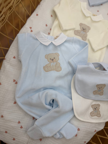 Coordinato nascita Baby Gi in ciniglia con orsetti con fiocchetti