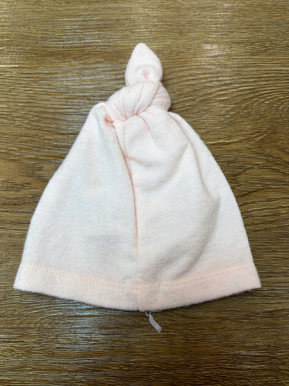 Cappello Nanan in caldo cotone rosa con nodino sul capo e logo con cuoricino in rosa ricamato sul davanti