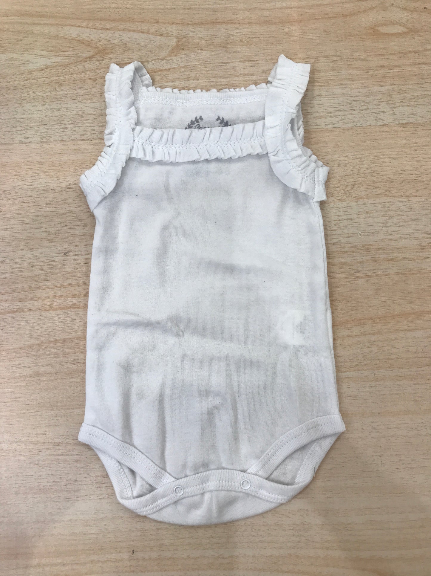 Body Coccodè in cotone bianco con spalline e rusche